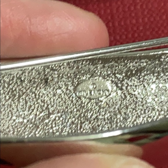🖤GIVENCHY💕VTG silver drop brooch - Picture 12 of 13
